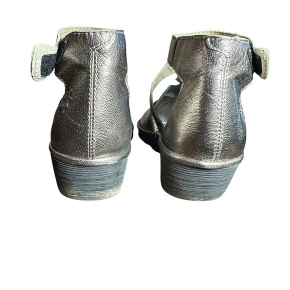 Fly London Piat Sandal sz 37 US 6.5 platform Wedge heel silver metallic leather - Picture 8 of 13